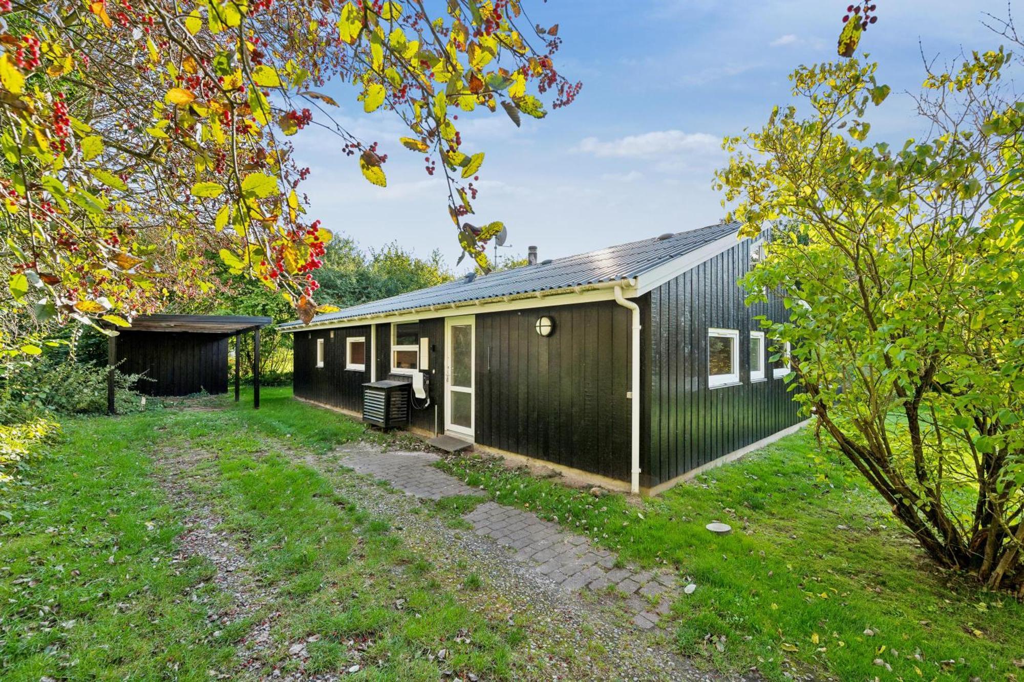 Stunning Home In Knebel With 3 Bedrooms, Swimming Pool And Wifi Eksteriør bilde